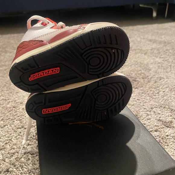 JORDAN 3 RETRO GS 'MARS STONE' size 5c - Picture 4 of 7